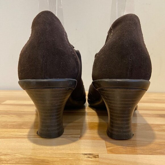 Brown Suede La Canadienne Womens Slip-On Heeled Shoes Size 6.5 waterproof Canada - Picture 2 of 16